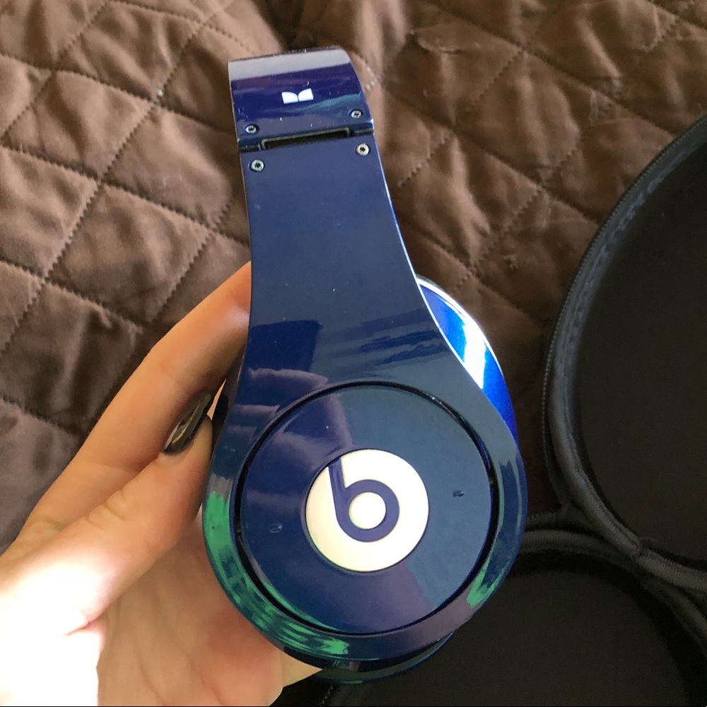 Blue Studio 1 Beats